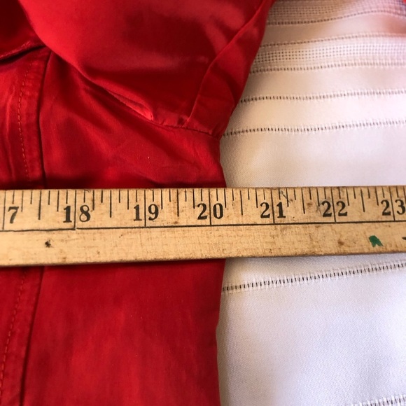 Lands' End Lined Red Trench Coat with High Collar and Hood - Picture 10 of 14